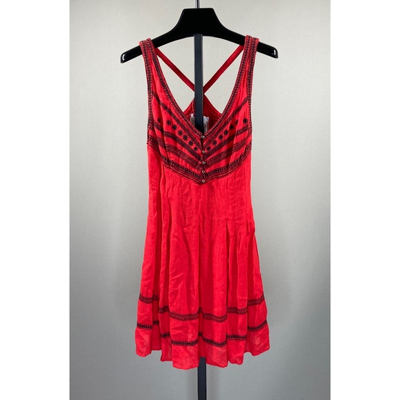 Free People Dresses & Skirts - NEW! FREE PEOPLE ROUGE EMBROIDERED DRESS!